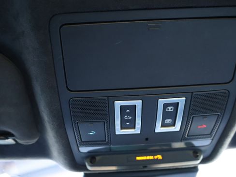 Used 2020 Jaguar F-PACE R-Sport image 38