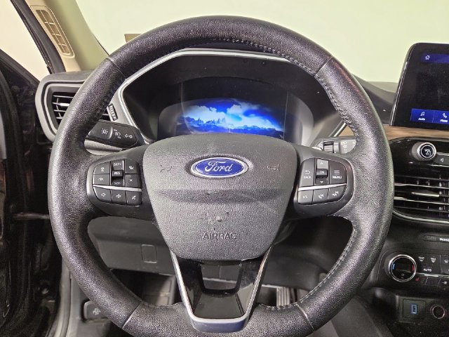 Used 2020 Ford Escape Titanium AWD/4WD image 21