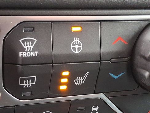 New 2026 Jeep Gladiator Sport AWD/4WD image 19