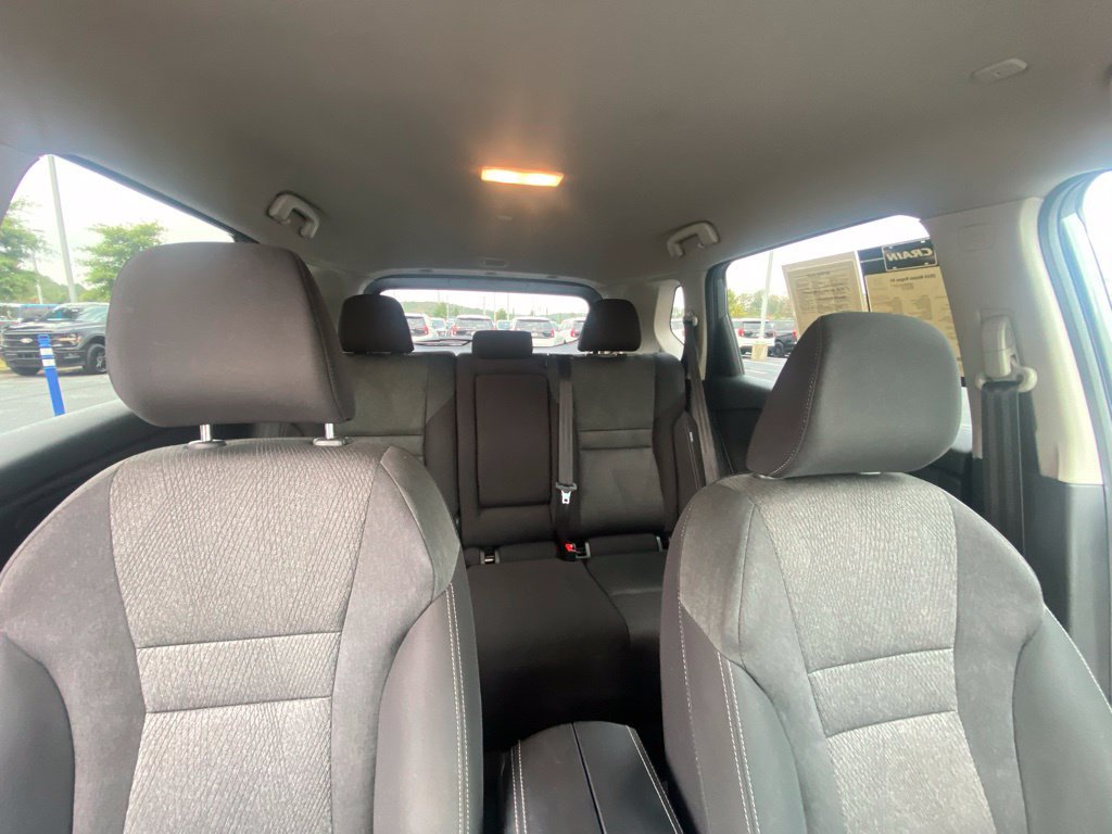 Used 2024 Nissan Rogue SV FWD image 28
