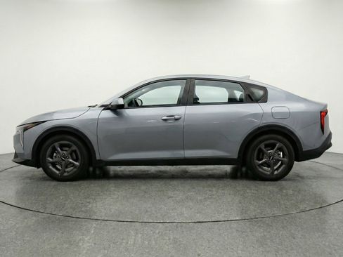 Used 2025 Kia K4 FWD image 5