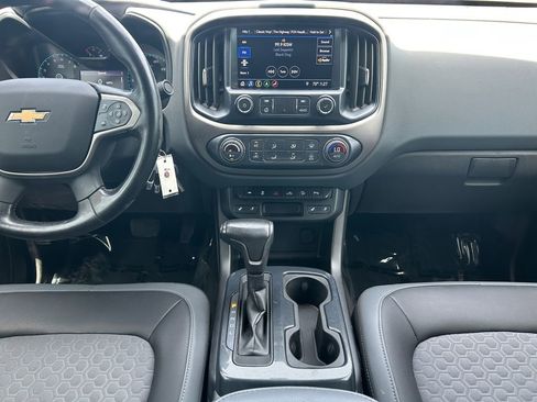 Used 2019 Chevrolet Colorado Z71 image 11