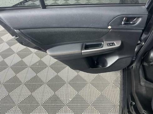 Used 2016 Subaru Crosstrek 2.0i Premium w/ Popular Package #2 AWD/4WD image 10