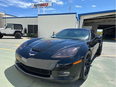 Used 2013 Chevrolet Corvette Grand Sport w/ 2LT Preferred Equipment Group RWD image 2