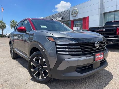 New 2025 Nissan Kicks SV w/ SV Premium Package image 1