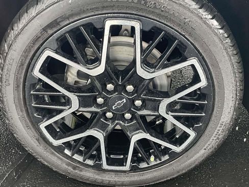 Used 2023 Chevrolet Blazer RS w/ Enhanced Convenience Package image 9