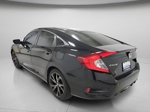 Used 2020 Honda Civic Sport image 9