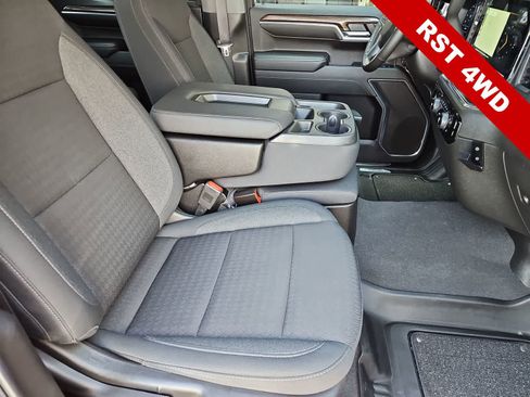Used 2023 Chevrolet Silverado 1500 RST w/ Protection Package AWD/4WD image 18