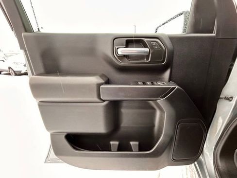 Used 2025 Chevrolet Silverado 1500 Custom AWD/4WD image 34