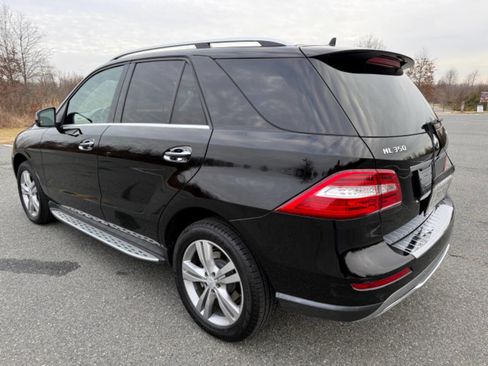 Used 2013 Mercedes-Benz ML 350 4MATIC w/ Premium 1 Pkg image 3