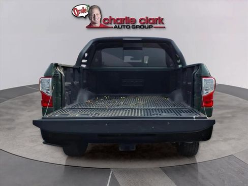 Used 2024 Nissan Titan SV w/ SV Bronze Edition Package image 5