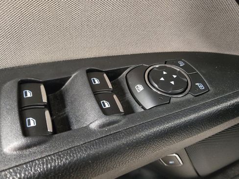 Used 2018 Ford Fusion S image 27