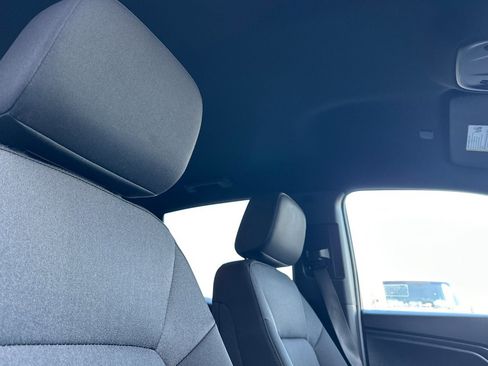 Used 2023 Chevrolet Colorado W/T image 16