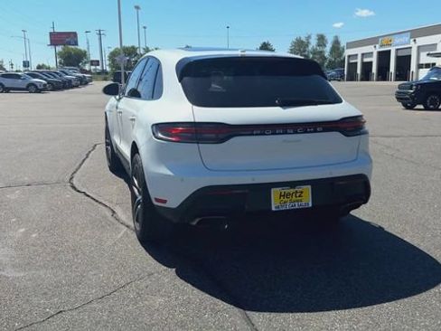 Used 2025 Porsche Macan AWD/4WD image 7