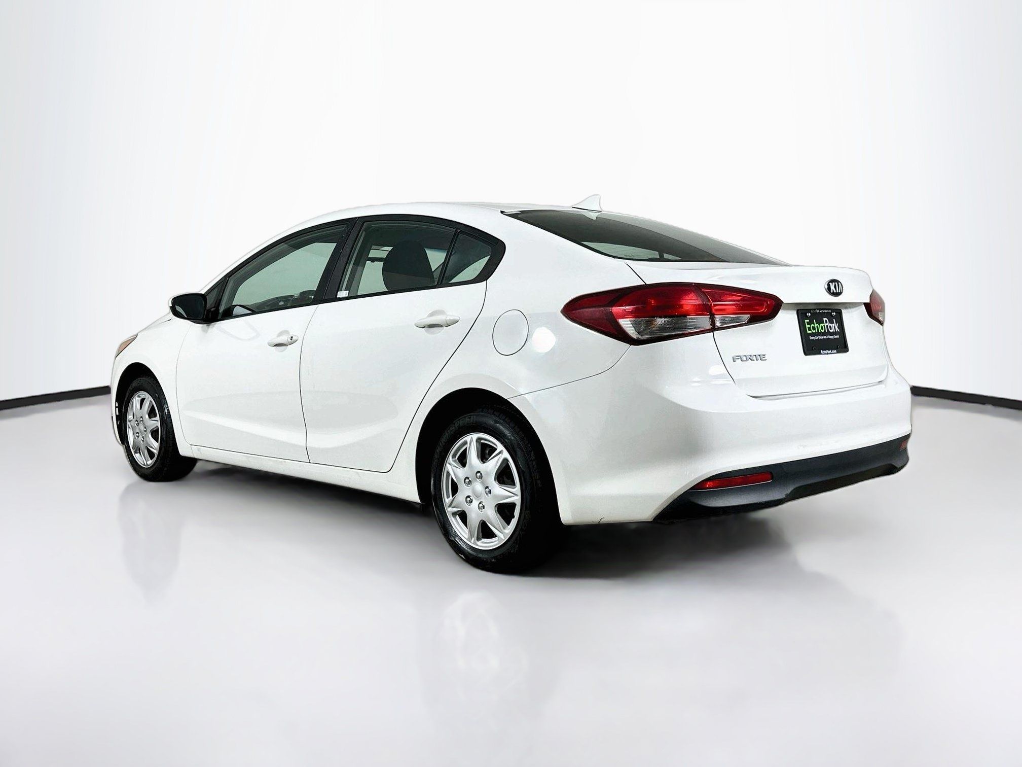 Used 2018 Kia Forte LX FWD image 5
