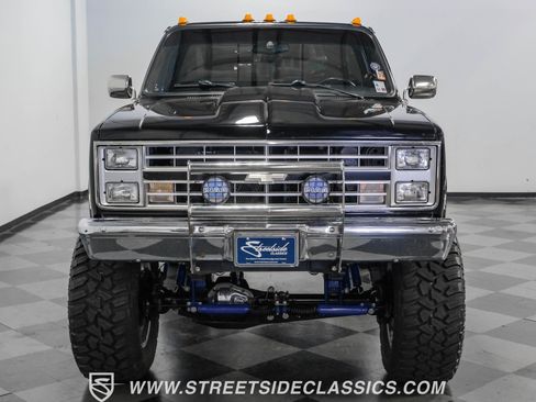Used 1986 Chevrolet C/K Truck 3500 image 18