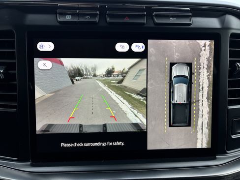 Used 2024 Ford F350 Lariat w/ Camper Package image 25