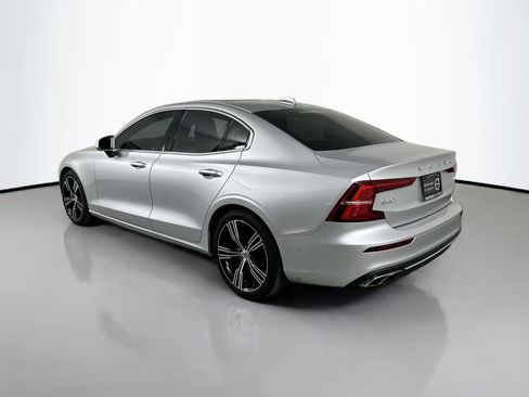 Used 2022 Volvo S60 B5 Inscription w/ Advanced Package AWD/4WD image 8