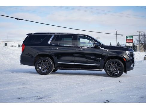 Used 2023 GMC Yukon Denali w/ Max Trailering Package image 2