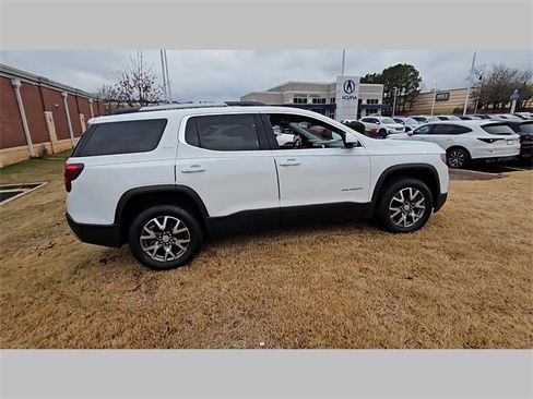 Used 2023 GMC Acadia SLT image 41