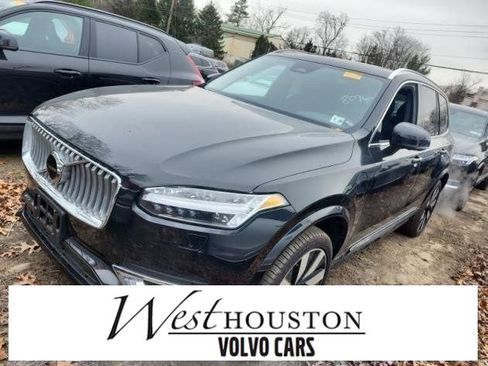 Certified 2024 Volvo XC90 T8 Plus image 1