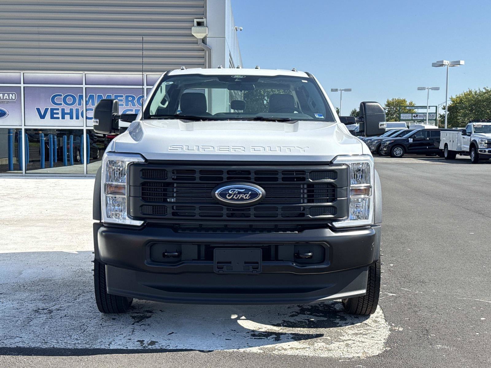 New 2026 Ford F550 4x4 SuperCab Super Duty image 8