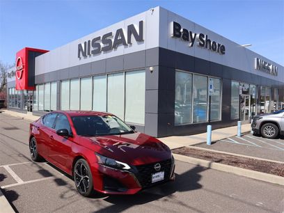 Certified 2023 Nissan Altima 2.5 SR