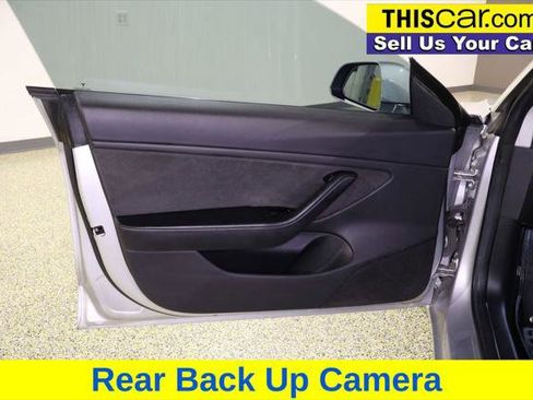 Used 2018 Tesla Model 3 Long Range image 22