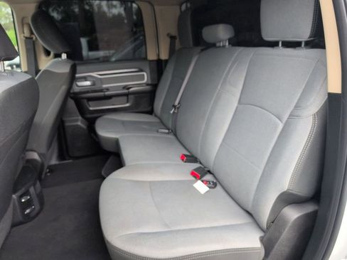 Certified 2019 RAM 2500 Big Horn image 22