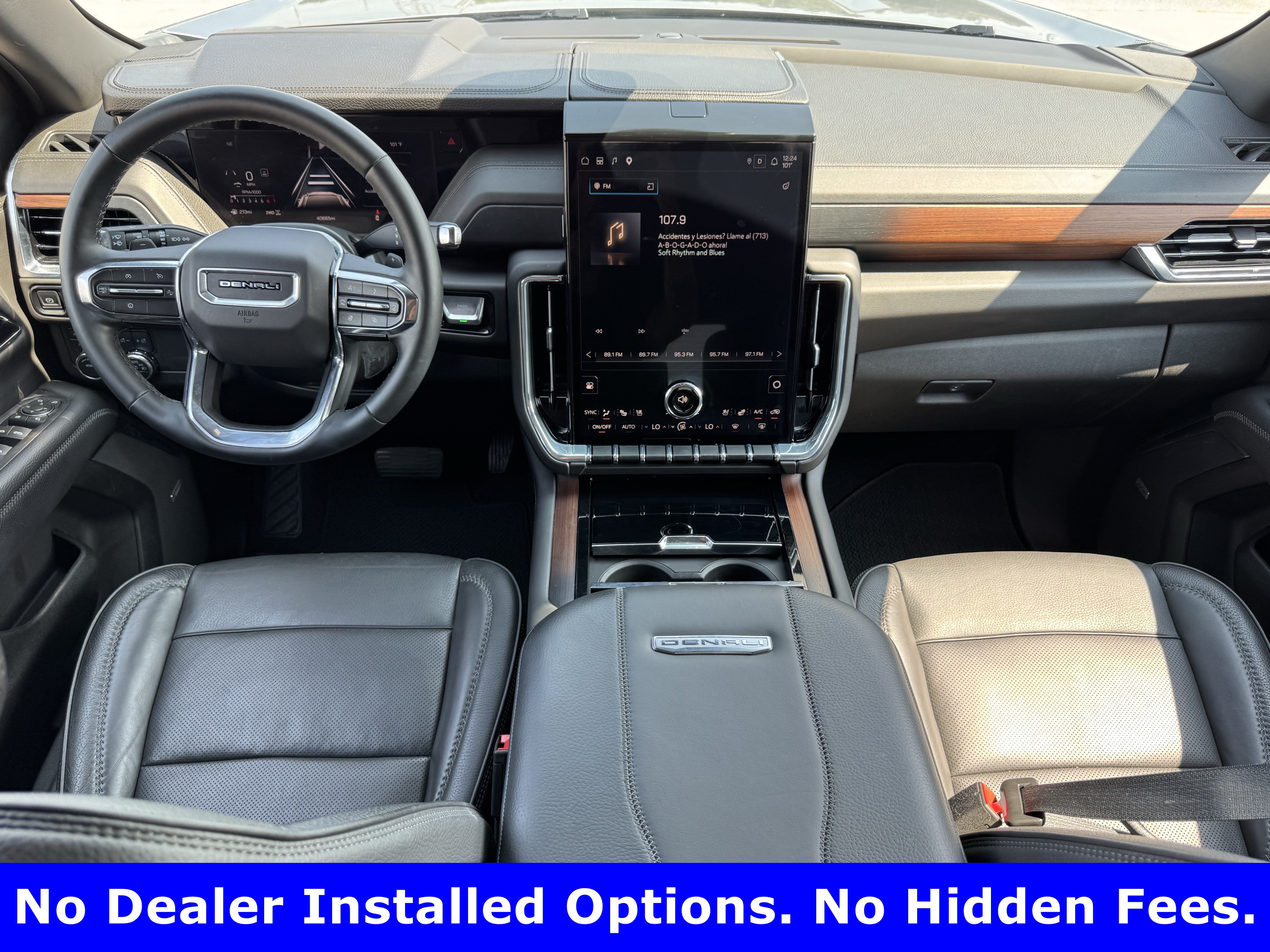 Used 2025 GMC Yukon Denali AWD/4WD image 9
