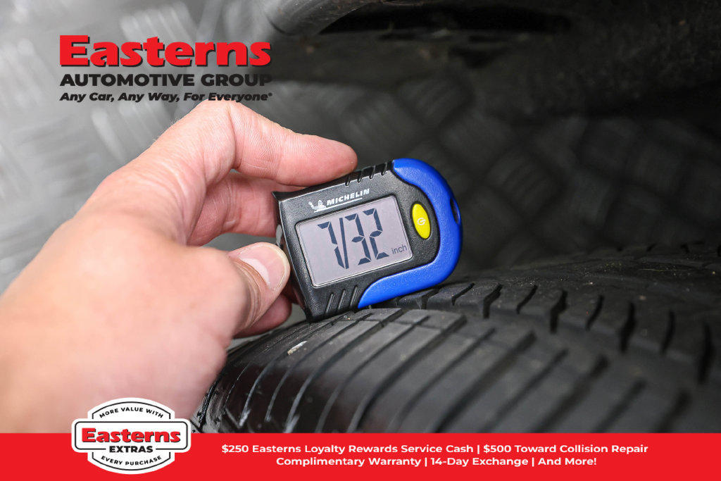 Used 2024 Dodge Durango GT RWD image 31