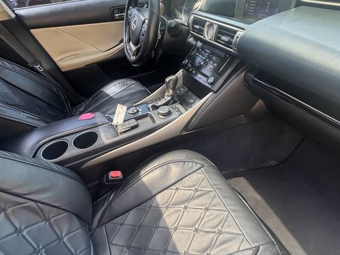 Used 2014 Lexus IS 250 w/ Premium Package RWD image 20