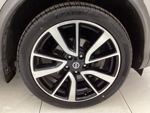 Used 2018 Nissan Rogue Sport SL image 45