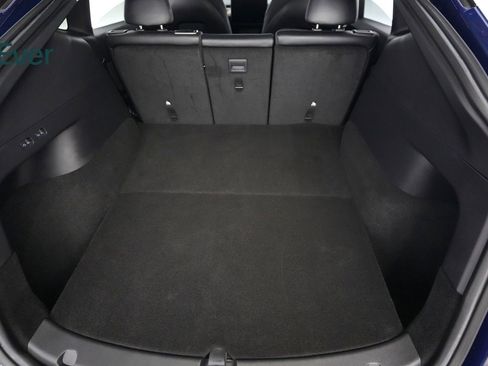 Used 2021 Tesla Model Y Long Range image 8