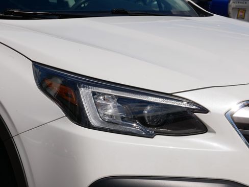 Certified 2021 Subaru Outback AWD/4WD image 16