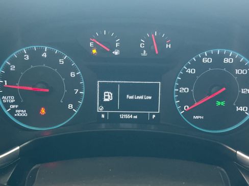 Used 2020 Chevrolet Equinox LS AWD/4WD image 25