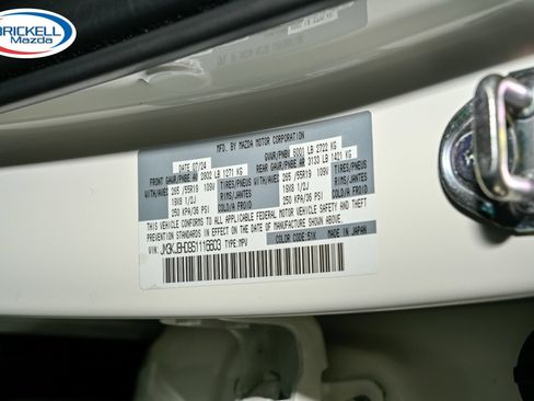 Used 2025 MAZDA CX-70 3.3 Turbo w/ Preferred Package AWD/4WD image 38