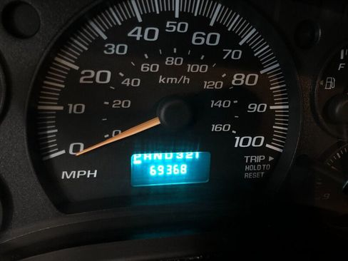 Used 2006 Chevrolet Express 1500 Passenger image 10