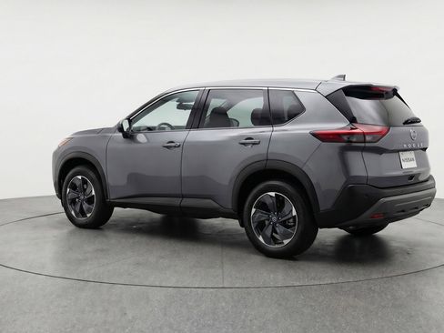 Used 2025 Nissan Rogue SV FWD image 6
