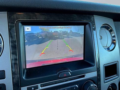 Used 2017 Ford Expedition EL Limited w/ Equipment Group 301A image 18