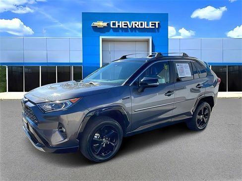 Used 2020 Toyota RAV4 XSE w/ XSE Grade Weather Package image 7