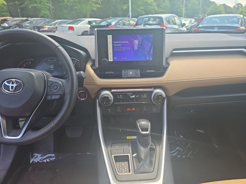 Used 2025 Toyota RAV4 XLE Premium w/ Weather Package FWD image 20