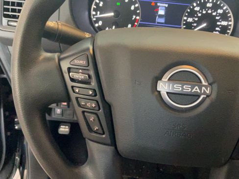 Used 2022 Nissan Frontier S w/ Technology Package AWD/4WD image 17
