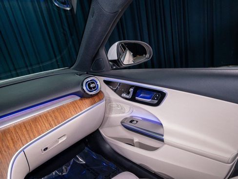 Certified 2023 Mercedes-Benz C 300 Sedan image 24