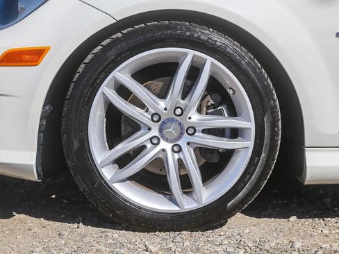 Used 2012 Mercedes-Benz C 250 Sedan image 6