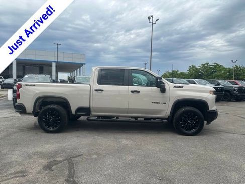 New 2026 Chevrolet Silverado 2500 Custom w/ Custom Value Package AWD/4WD image 2