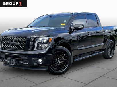 Used 2019 Nissan Titan SV w/ SV Convenience Package