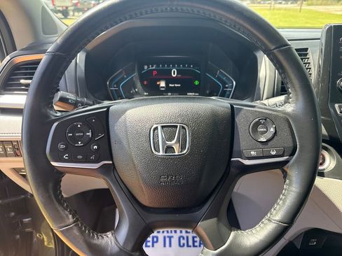 Used 2022 Honda Odyssey EX-L image 17