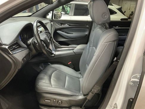 Certified 2023 Buick Enclave Essence AWD/4WD image 14