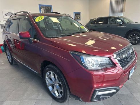 Used 2018 Subaru Forester 2.5i Touring image 1